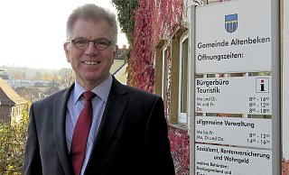 Hans Jürgen Wessels ist seit 1999 Bürgermeister in Altenbeken. - Gemeinde Altenbeken