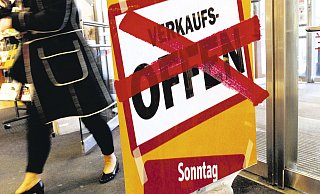 Schon wieder hat Verdi das Verbot eines verkaufsoffenen Sonntags vor Gericht erwirkt, quasi in letzter Minute. - Vornbäumen