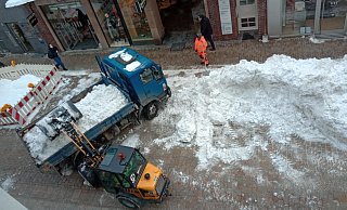 Die Fußgängerzone wurde von den Schneemassen befreit. - Thomas Löhrig