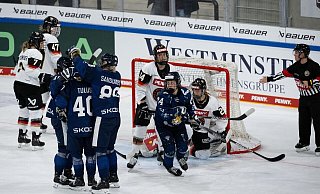 Die DEB-Frauen kassierten gegen Finnland eine deutliche Niederlage. - Sven Hoppe/dpa