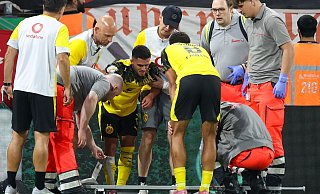 Couto wurde am Knie getroffen. - Christoph Reichwein/dpa