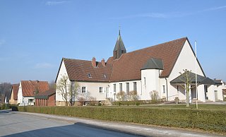 Die katholische Kirche St. Joseph in Spenge. - Mareike Patock