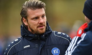 Zwischen 2014 und 2018 war Lukas Kwasniok Jugendcoach beim Karlsruher SC. - picture alliance / GES/Peter Hennrich