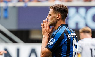 Vizekapitän Marco Schuster erweitert die Verletztenliste des SC Paderborn. - dpa