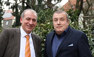 Verani Kartum und der Volt-Citylead Thomas Mertens wollen den Paderborner Wahlkampf aufmischen. - Marc Schröder