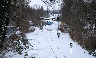 Nicht nur wegen der Schneemassen wirkt die Südbahn nahezu idyllisch. Der Verkehr auf der Trasse hält sich in Grenzen. Das könnte sich ändern. - Thorsten Gödecker