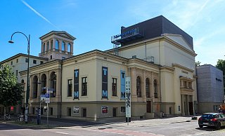 Das Theater Magdeburg liegt in einer Kritikerumfrage diesmal vorn. (Archivbild) - Peter Gercke/dpa-Zentralbild/dpa