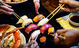 Asiatische Restaurants gibt es immer mehr - und unter anderem gibt's dort  oft auch "All you can eat"-Angebote. - Symbolbild: Pixabay