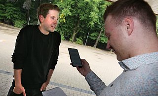 SPD-Vize Kevin Kühnert (links) im Gespräch mit Redakteur Florian Weyand. - Gerald Dunkel