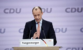 Hat trotz seiner Niederlage gegen Armin Laschet weiter höchste Ambitionen: CDU-Politiker Friedrich Merz. - Foto: Michael Kappeler/dpa