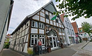 Seit 2018 bietet "Clapperton's Speisekammer" im Kreis Gütersloh eine frische, ehrliche, bodenständige Landhausküche mit Rücksicht auf die Region. - Marion Pokorra Seit 2018 bietet "Clapperton's Speisekammer" im Kreis Gütersloh eine frische, ehrliche, bodenständige Landhausküche mit Rücksicht auf die Region. - Marion Pokorra