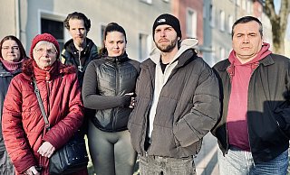 Mieter der betroffenen Wohnungen in der LEG-Siedlung in Gellershagen (v.l.): Stefanie Bendschus, Evelyn König, Florian schneider, Gina Hotz, Marvin Krönke und Ingo Kurthning. - Stefan Becker Mieter der betroffenen Wohnungen in der LEG-Siedlung in Gellershagen (v.l.): Stefanie Bendschus, Evelyn König, Florian schneider, Gina Hotz, Marvin Krönke und Ingo Kurthning. - Stefan Becker