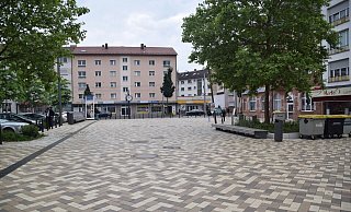 Der Marktplatz in Mannheim-Rheinau. - Rene Priebe/dpa