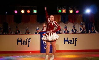 Das Thüler Solomariechen Verena Vahle. - Half un Half Thüle