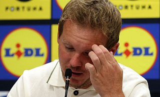 Bundestrainer Julian Nagelsmann nach dem verlorenen Spiel der deutschen Nationalmannschaft gegen die Slowakei. - Christian Charisius/dpa