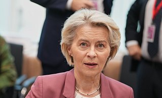Ursula von der Leyen will einen besseren Zugriff auf Geheimdiensterkenntnisse. (Archivbild) - Virginia Mayo/AP/dpa