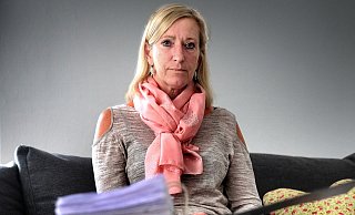 Ein Kampf um Schadensersatz und Gerechtigkeit Folgeschäden: Simone R. wurde 2013 im Sankt-Elisabeth-Hospital an der Halswirbelsäule operiert. Doch statt gesundheitlicher Besserung verschlimmert sich ihr Zustand dramatisch. Jetzt kämpft sie vor Gericht. - Andreas Frücht