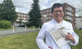 Chefarzt Cho-Ming Chao hat an der Studie zu Langzeitverträglichkeit des Corona-Impfstoffs federführend gearbeitet. - St.-Vincenz-Kliniken