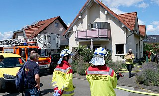 Das Feuer war in der Erdgeschosswohnung dieses Mehrfamilienhauses ausgebrochen. - Ralph Meyer