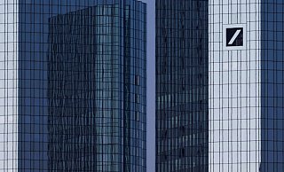 Die Deutsche Bank hat im laufenden Jahr bisher gute Geschäfte gemacht. (Archivbild) - Lando Hass/dpa