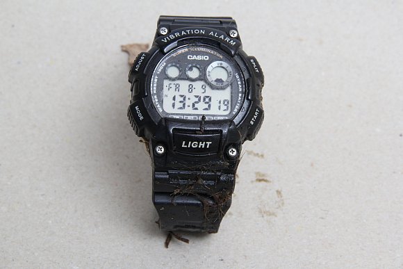 Die Uhr des unbekannten Toten. - © Polizei Paderborn