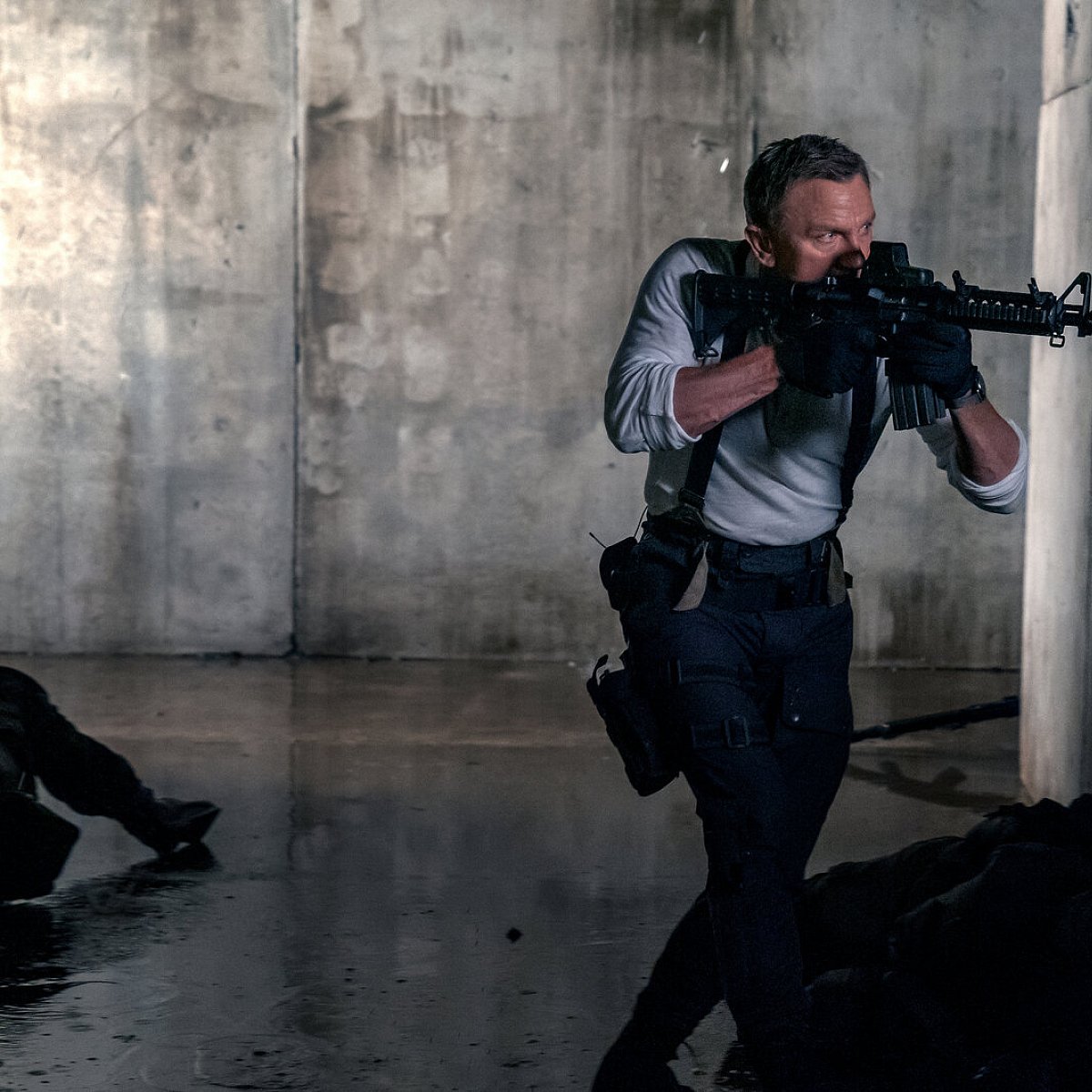 Was Versprechen Die Zwei Neuen James Bond Trailer Nw De