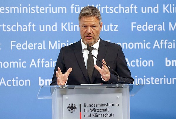 - © Wolfgang Kumm/dpa