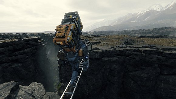 In "Death Stranding" ist es immer gut, eine Leiter dabei zu haben. - © Sony Interactive Entertainment