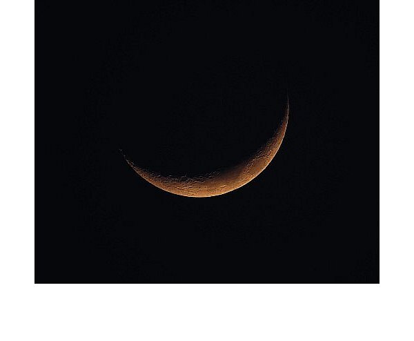 Bei einem Neumond ist am Himmel nichts zu sehen. Danach nimmt der Mond langsam wieder zu - bis zum Vollmond. - © Symboldbild: Pixabay