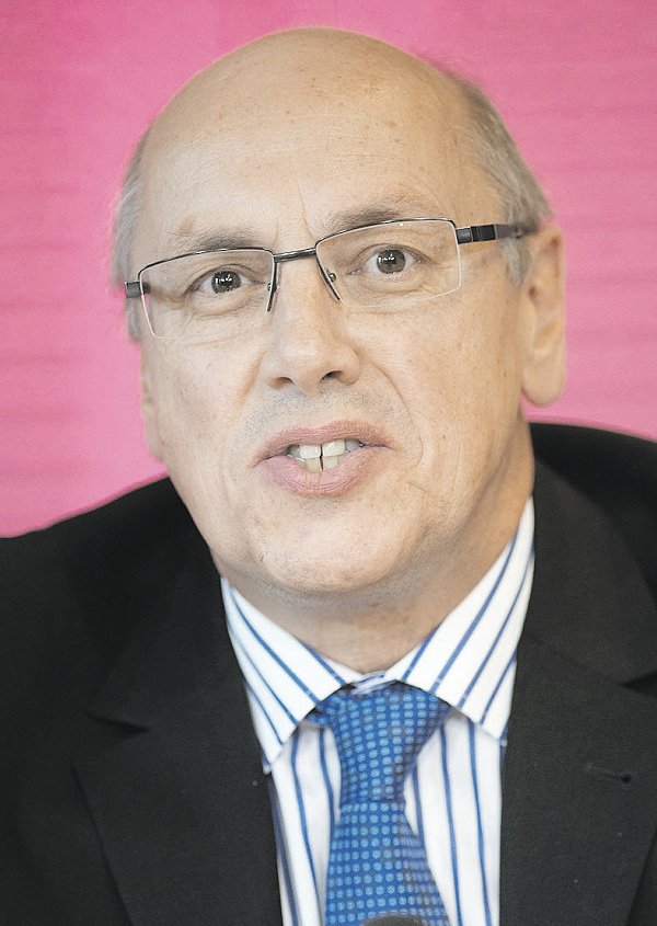 Bislang Aufsichtsrats-Chef: Kurt Bodewig (SPD). - © picture alliance / dpa