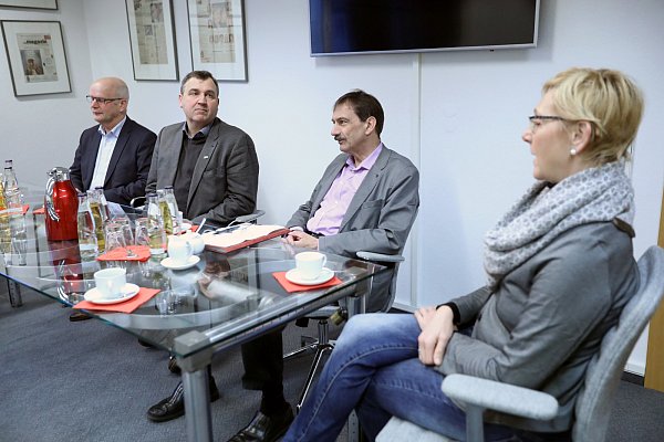 Landwirte aus OWL: Hubertus Beringmeier (v. l.), Antonius Tillmann, Herbert Quakernack und Rita Rehring. - © Sarah Jonek