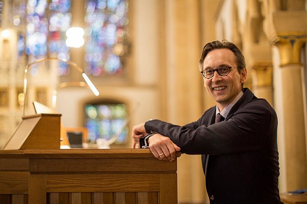 Domorganist Tobias Aehlig spielt am Silvesterabend ein Konzert im Paderborner Dom. - © Erzbistum Paderborn