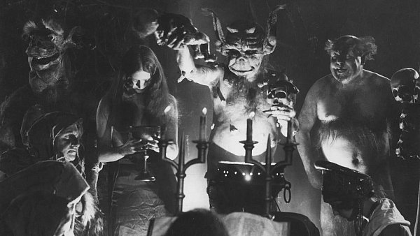 Benjamin Christensens Film „Häxan“ läuft am 31. Oktober. - © Film- und Musikfest Murnau-Gesellschaft