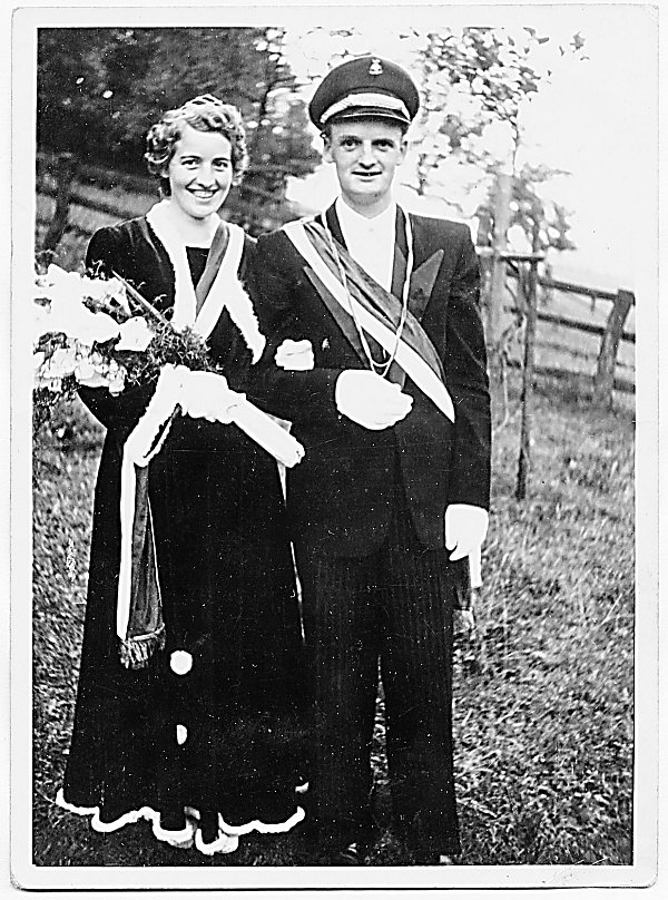 Schützenfest Kühlsen 1952: Majestäten Wilhelm und Hanna Görmann - © Privat