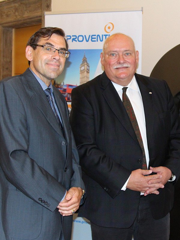 Padersprinter-Chef: Peter Bronnenberg (rechts). - © PaderSprinter