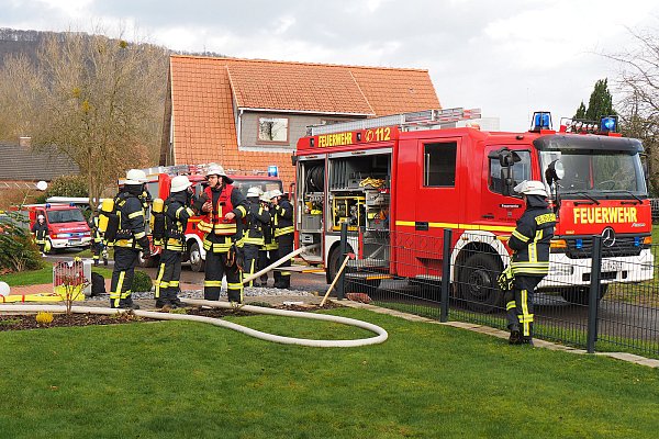 Die Feuerwehr musste zu einem Brand in Porta Westfalica ausrücken. - © Feuerwehr Porta/Michael Horst