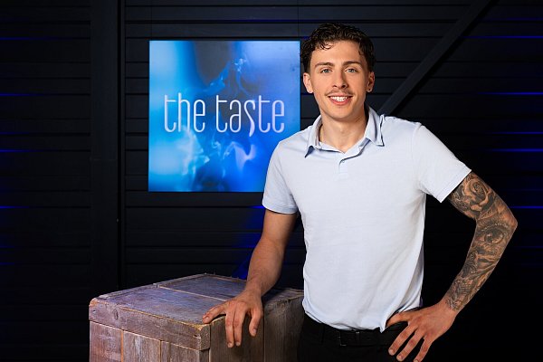 Antonio "Toni" Zaza aus Halle ist bei der neuen Staffel der Koch-Casting-Show "The Taste" mit dabei. - © Joyn /Benedikt Müller