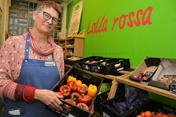 Kathrin Steiger vom "Lolla Rossa" möchte ihre Frischeabteilung optimieren und zugleich Strom sparen. - © Karin Prignitz