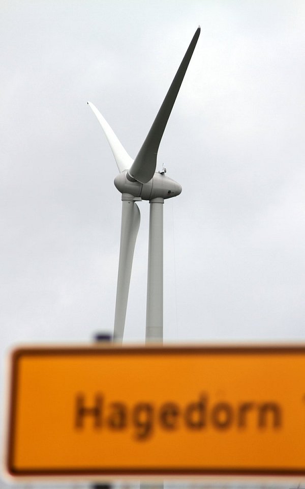 Windrad bei Hagedorn: Die Stadt spricht sich gegen die Errichtung dreier weiterer Anlagen aus. - © David Schellenberg