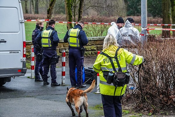 Die Ermittlungen der Mordkommission führten bisher nicht zur Identifizierung der leiblichen Mutter des Kindes. - © Paul Brinkmann