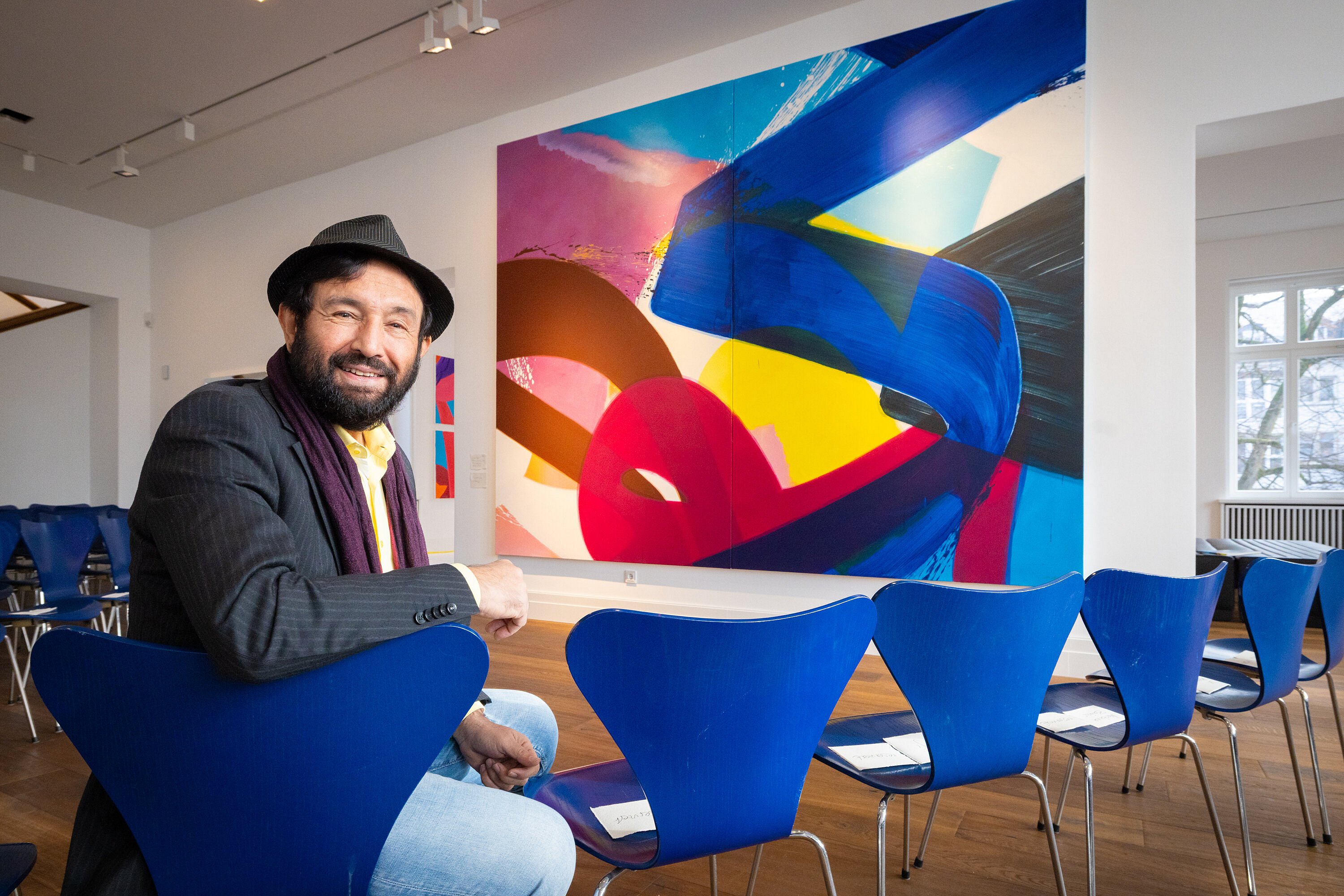 Goldbeck ermöglicht Werkschau des Bielefelder Künstlers Aatifi an besonderem Ort