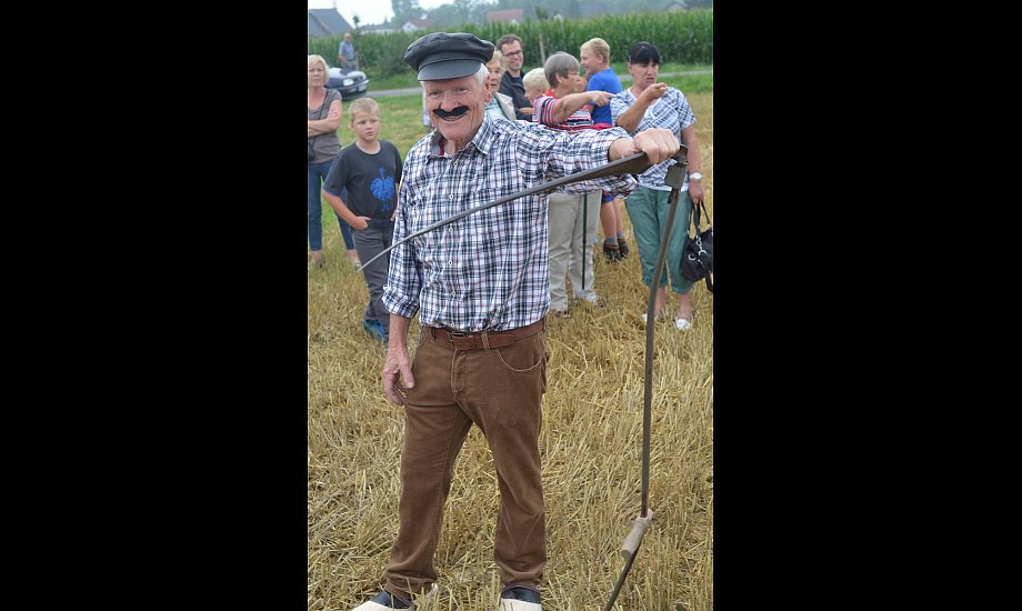 Borchen: Demonstration historischer Kornernte und Landtechnik | nw.de