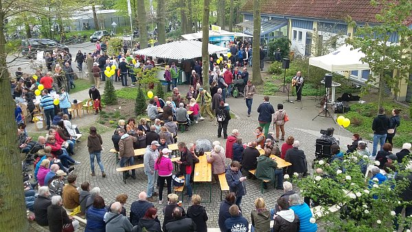 Das Maifest auf dem Kiebitzhof hat sich schon seit Jahren etabliert und dürfte auch in diesem Jahr wieder viele Besucher anlocken. - © Steffen Gerz