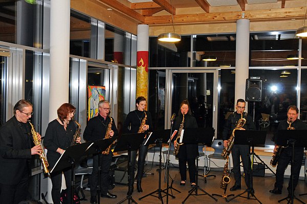 Sorgten für musikalische Unterhaltung: Die Wittekindkapelle spielte beim Neujahrsempfang von KuV und "engerIMPULSiv". - © STEFANIE BOSS