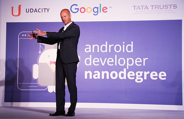 Kooperiert mit Google: Sebastian Thrun, Gründer und CEO von Udacity. - © dpa