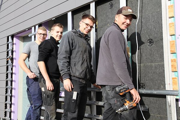 Besonders die Jugend ist mit Begeisterng dabei so wie hier Jonas Scharze, Lukas Schröder, Kevin Rampelmann und Nico Schwarze. - © Johannes Büttner