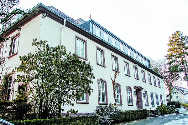 Ex-Notunterkunft: Die Stadt will die Häuser anmieten und als Flüchtlingsunterkunft nutzen. - © Nop