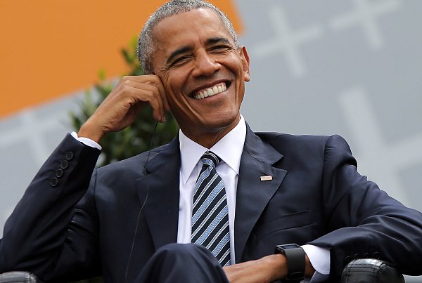 Der frühere US-Präsident Barack Obama - sein Buch "A Promised Land" lässt Bertelsmann ebenso strahlen. Es verkaufte sich bereits mehr als 7 Millionen mal. - © Patrick Menzel