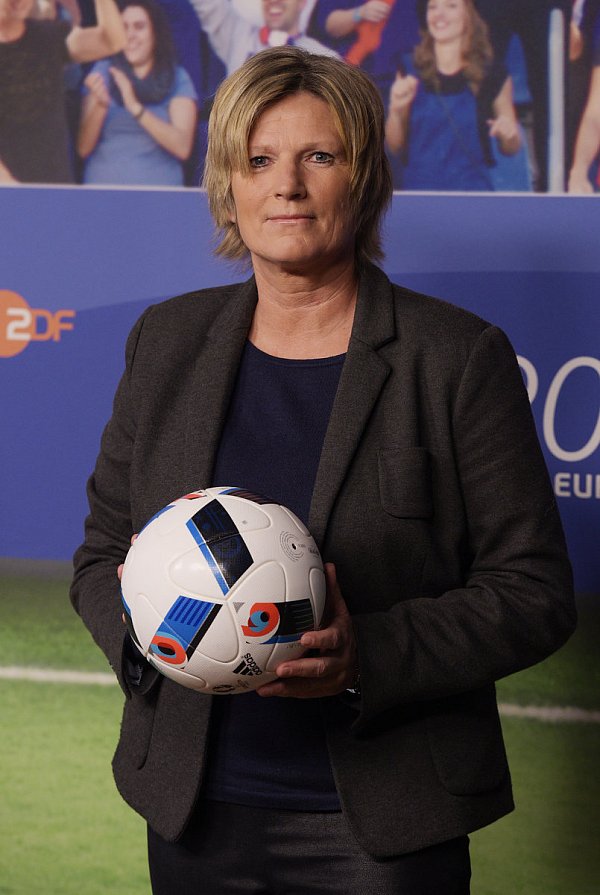 ZDF-Sportreporterin Claudia Neumann. - © picture alliance / dpa