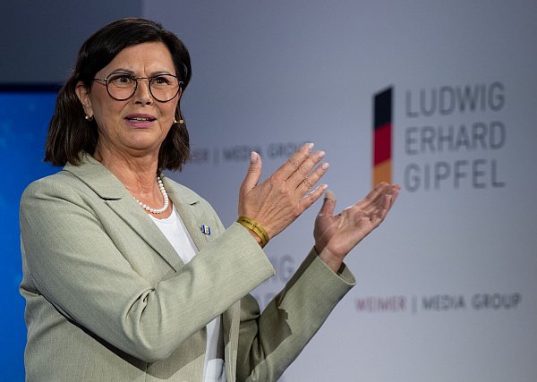 Ilse Aigner (CSU), Präsidentin des Bayerischen Landtags, könnte als CSU-Kandidatin infrage kommen. - © Sven Hoppe/dpa